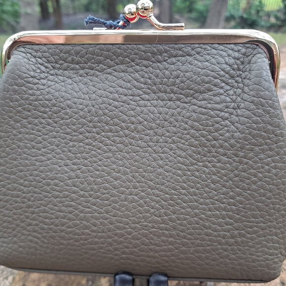 Dooney & Bourke Olive Pebble Leather Kisslock Coin Purse (NWT) - Picture 2 of 10